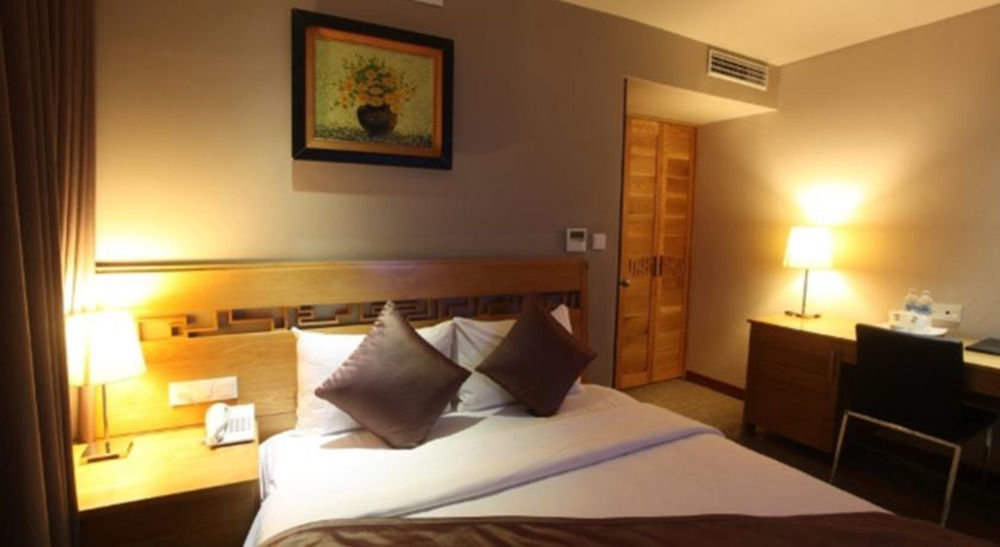 Group Nest Hotel Hanoi Zewnętrze zdjęcie