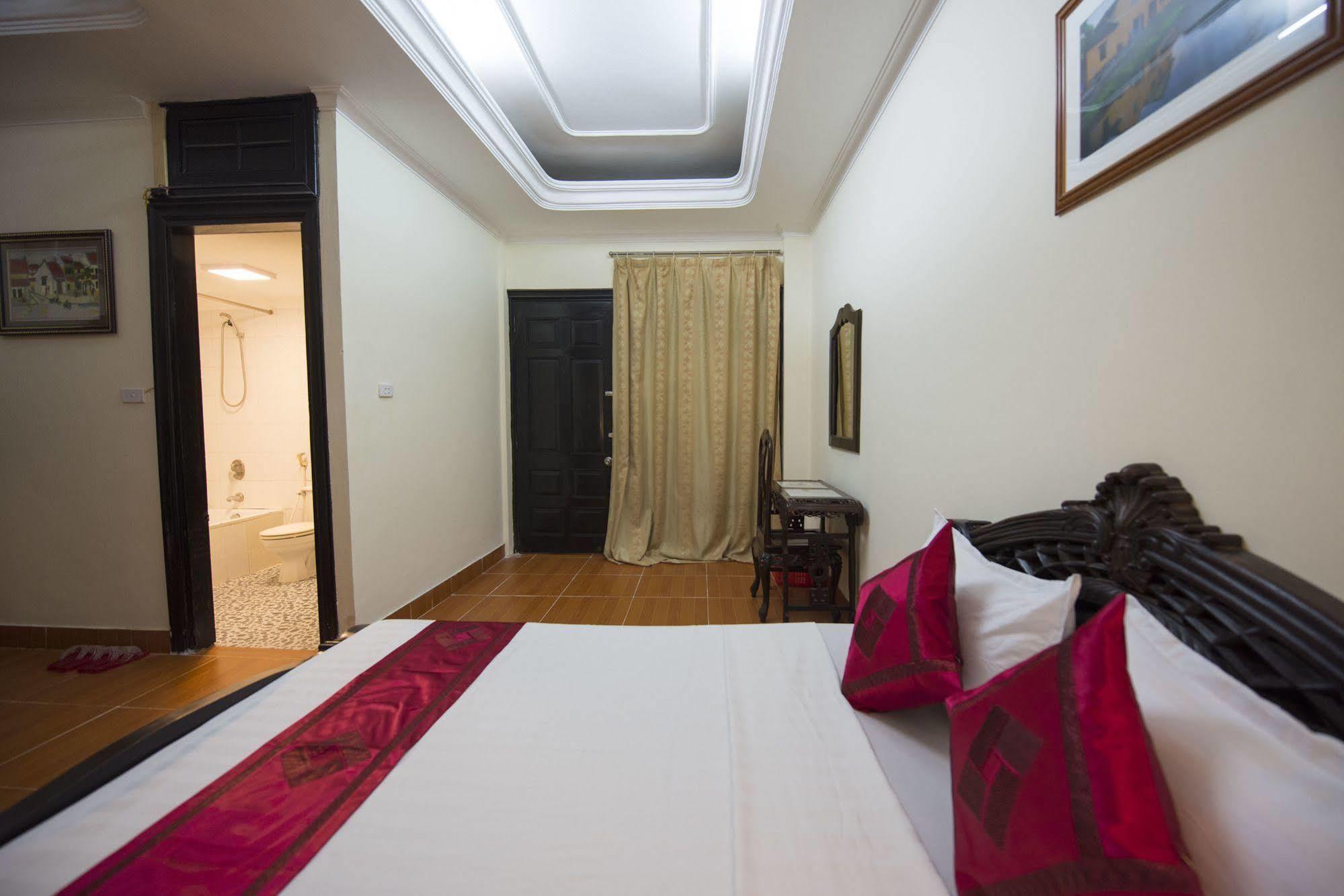 Group Nest Hotel Hanoi Zewnętrze zdjęcie